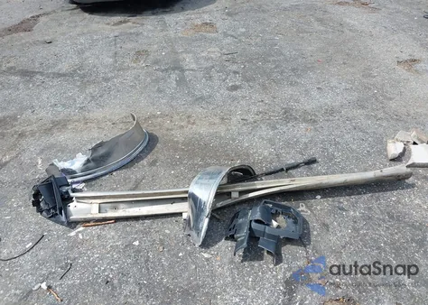 2011 Toyota Tacoma Prerunner V6 from USA, damaged, VIN 5TFJU4GN7BX005708